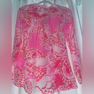Lilly Pulitzer Trunk In Love Elsa blouse